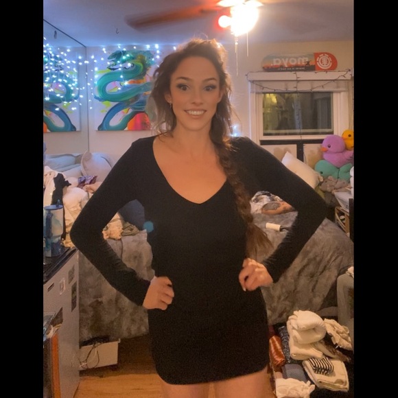 Chic Black Long Sleeve Dress - Picture 5 of 17